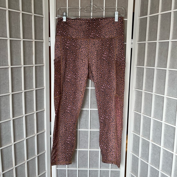 Fabletics leggings - Picture 4 of 12